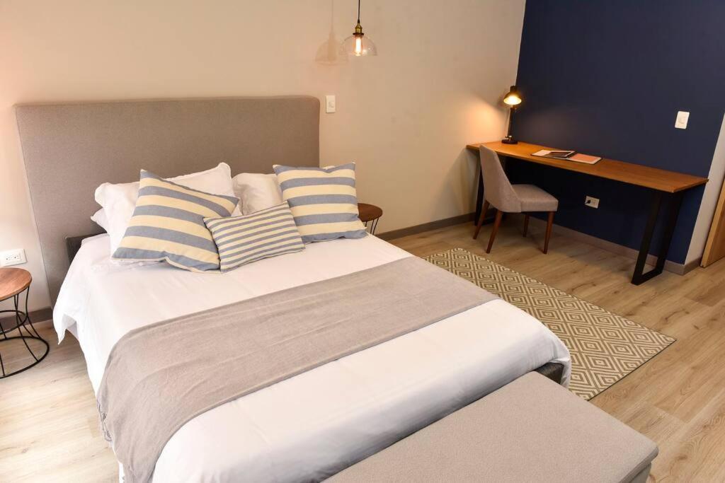 Apartamento Perfecto Trabajar. Bien Situado! *